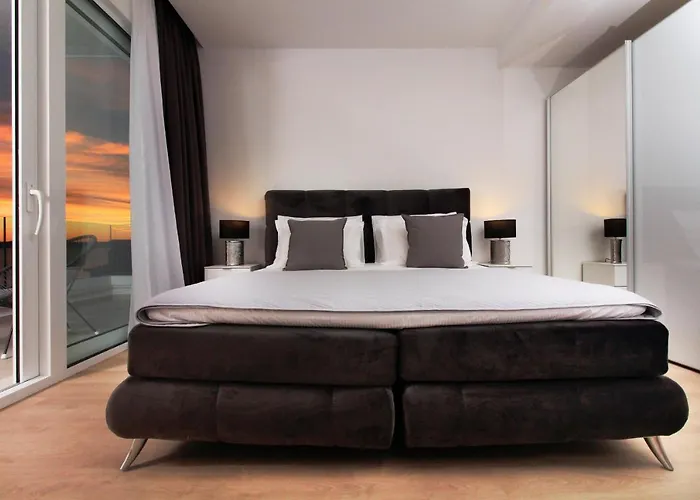 Karla Villa Makarska